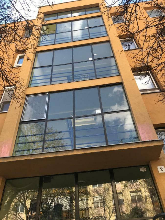 Ella Apartman Debrecen Bagian luar foto
