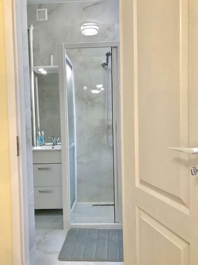 Ella Apartman Debrecen Bagian luar foto