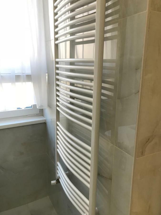 Ella Apartman Debrecen Bagian luar foto